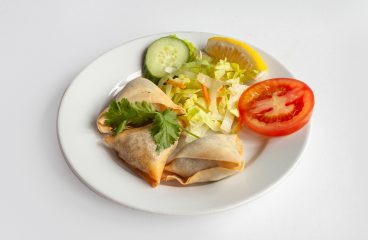 75452_WimbledonTandoori_Food_VegetableSamosa